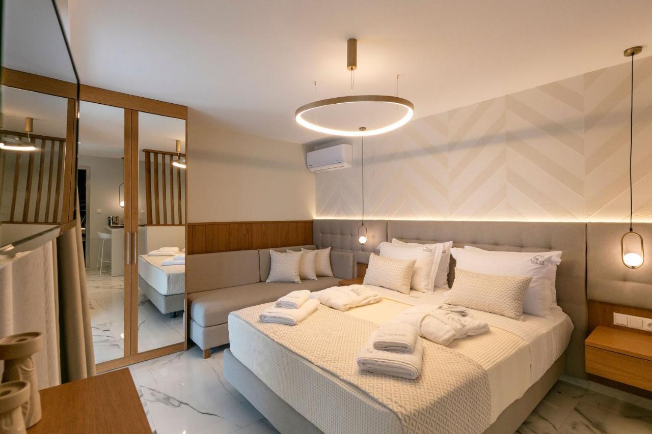 Pachis Escape Suites Екстер'єр фото